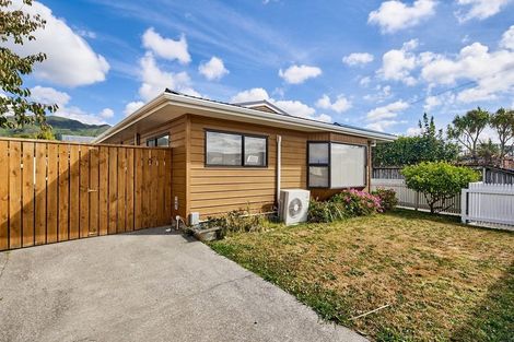 Photo of property in 1/30 Rata Street, New Lynn, Auckland, 0600