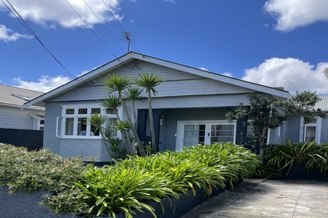 Photo of property in 72 William Street, Petone, Lower Hutt, 5012