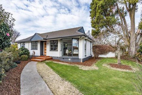 Photo of property in 214 Hendersons Road, Hoon Hay, Christchurch, 8025