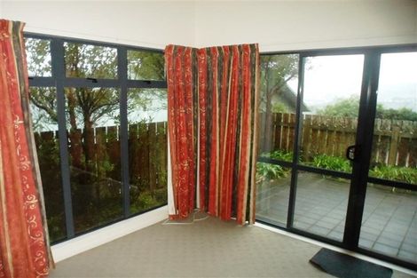 Photo of property in 6b Atamira Close, Churton Park, Wellington, 6037