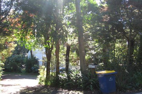 Photo of property in 10 Kopiko Road, Titirangi, Auckland, 0604