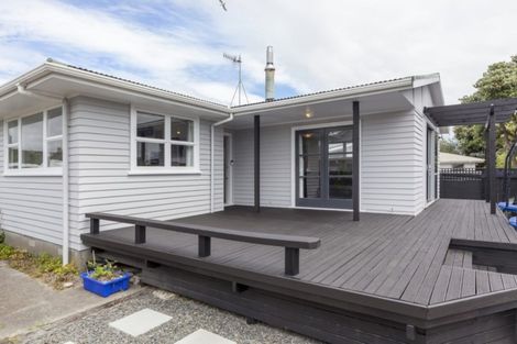 Photo of property in 22 Rangiatea Street, Paraparaumu Beach, Paraparaumu, 5032