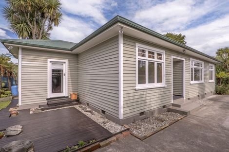 Photo of property in 9 Reeves Road, Opawa, Christchurch, 8023
