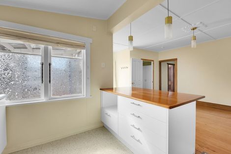 Photo of property in 30 Waimea Road, Nelson South, Nelson, 7010