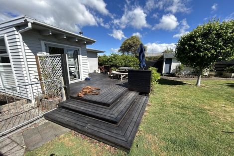 Photo of property in 33 Elliott Crescent, Havelock North, 4130