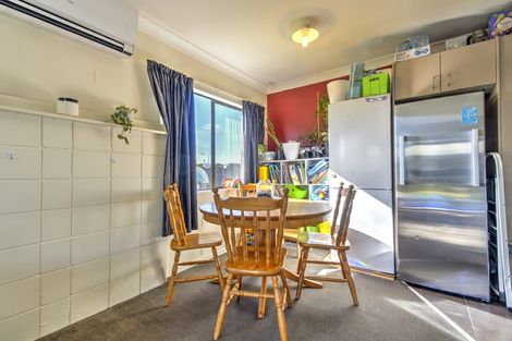 Photo of property in 129a Avalon Drive, Nawton, Hamilton, 3200