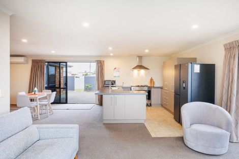 Photo of property in 64 Andrews Street, Foxton Beach, Foxton, 4815