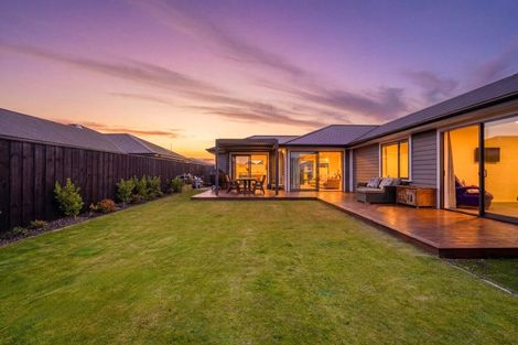 Photo of property in 5 Tulett Park Drive, Casebrook, Christchurch, 8051