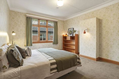 Photo of property in 30 Somerville Street, Andersons Bay, Dunedin, 9013