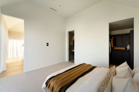 Photo of property in 30b Pitau Road, Mount Maunganui, 3116