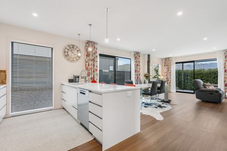 Photo of property in 35 Midlothian Avenue, Cromwell, 9310