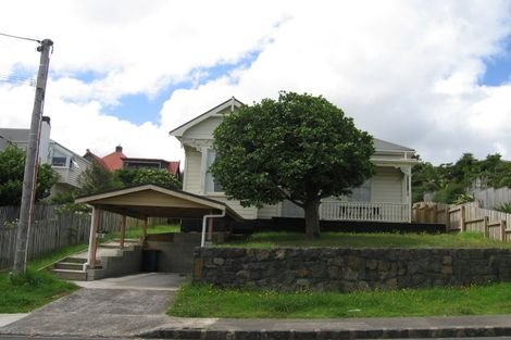 Photo of property in 63 Palmerston Road, Birkenhead, Auckland, 0626