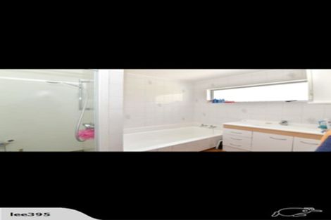 Photo of property in 1/70 Glamorgan Drive, Torbay, Auckland, 0630