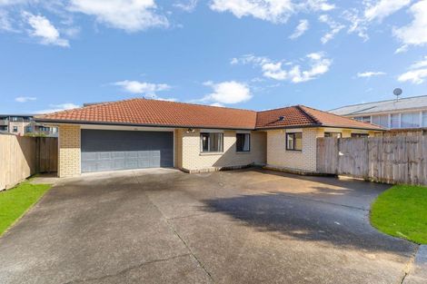 Photo of property in 51a Halver Road, Hillpark, Auckland, 2102