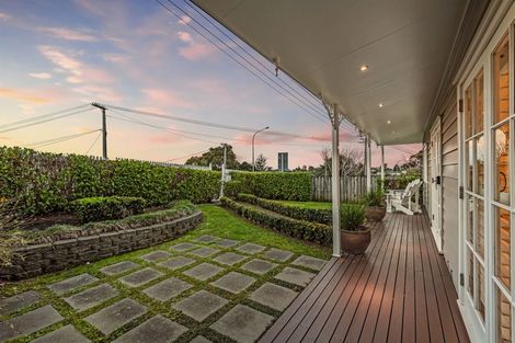Photo of property in 1/42 Manuka Road, Glenfield, Auckland, 0629