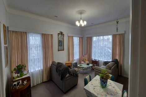 Photo of property in 11 Miranda Street, Stratford, 4332
