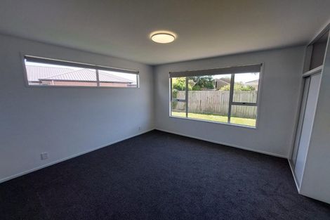 Photo of property in 5b Purakanui Place, Northwood, Christchurch, 8051