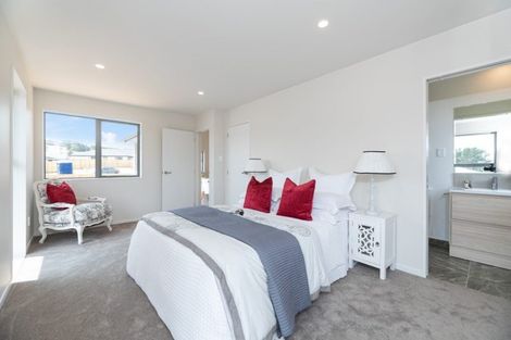 Photo of property in 4 Piccolo Court, Kumeu, 0810