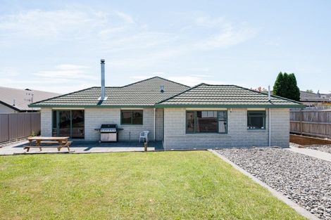 Photo of property in 37 Brooklands Drive, Havelock North, 4130