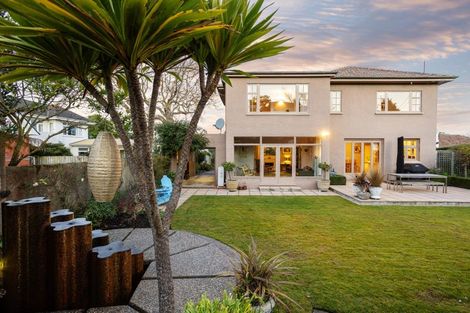 Photo of property in 8 Neidpath Road, Mornington, Dunedin, 9011