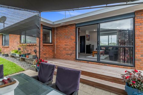 Photo of property in 13c Nelson Street, Papakura, 2110