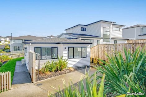 Photo of property in 10 Grover Street, Orewa, 0931