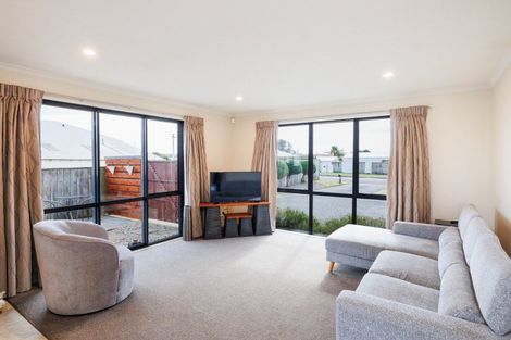 Photo of property in 64 Andrews Street, Foxton Beach, Foxton, 4815