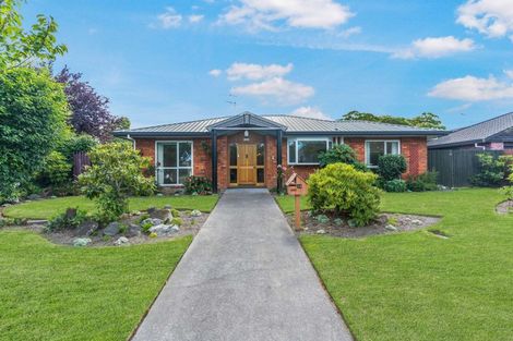 Photo of property in 16 Fairweather Crescent, Kaiapoi, 7630
