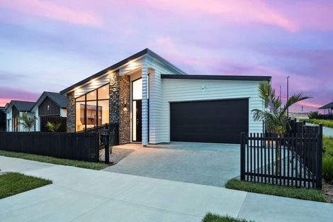 Photo of property in 24 Tipu Crescent, Wainui, 0992