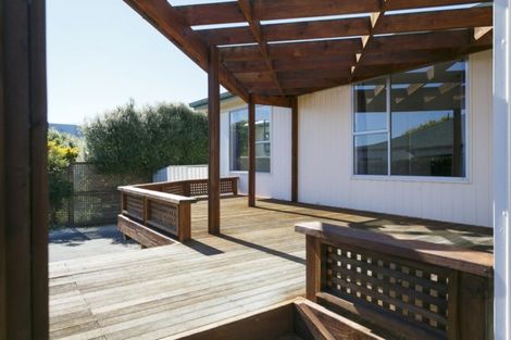 Photo of property in 6 Birch Street, Hilltop, Taupo, 3330