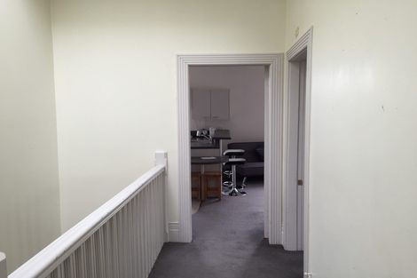Photo of property in 10u1 Hobson Crescent, Thorndon, Wellington, 6011