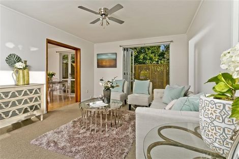 Photo of property in 46 Castleton Street, Birkdale, Auckland, 0626