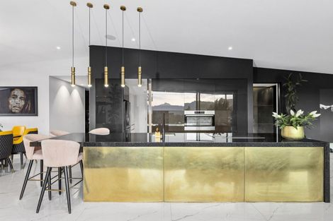 Photo of property in 7 Diamond Lane, Wanaka, 9305