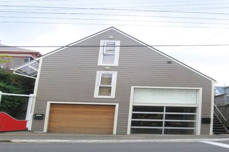Photo of property in 30 Cleveland Street, Brooklyn, Wellington, 6021