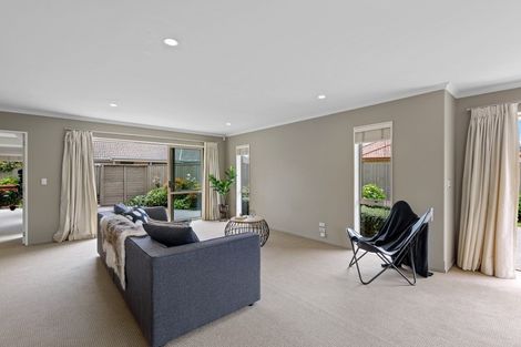 Photo of property in 11 Epsom Drive, Rangiora, 7400