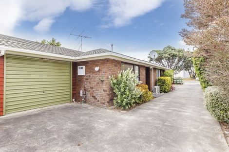 Photo of property in 7f1 Tawa Street, Tawa, Wellington, 5028