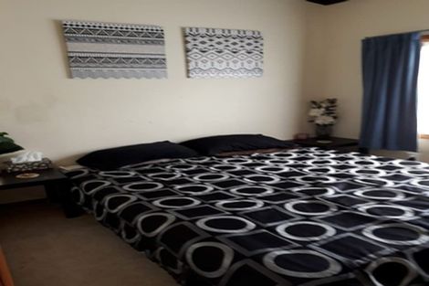 Photo of property in 39 Realm Place, Massey, Auckland, 0614