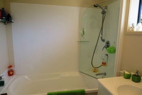 Photo of property in 2 Mayfair Close, Whitianga, 3510