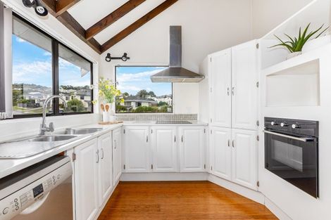 Photo of property in 1 Thurso Grove, Papakowhai, Porirua, 5024