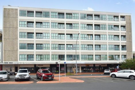 Photo of property in Royal Court Apartments, 1193unit Hinemoa Street, Rotorua, 3010