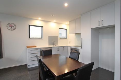 Photo of property in 77 Faringdon Boulevard, Rolleston, 7615