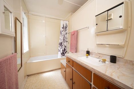 Photo of property in 110 Hazlett Street, Clyde, 9330