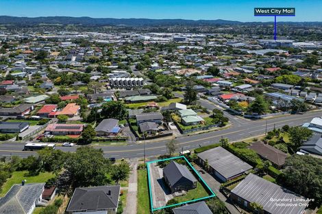 Photo of property in 261 Great North Road, Henderson, Auckland, 0612
