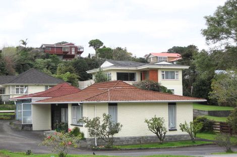 Photo of property in 2/2 Lorna Street, Lynmouth, New Plymouth, 4310