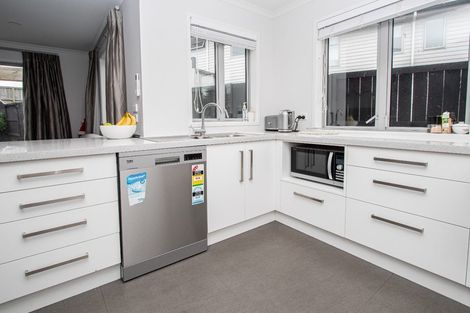 Photo of property in 1u2 Hibiscus Avenue, Hamilton Lake, Hamilton, 3204