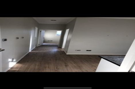 Photo of property in 22 Carrickdawson Drive, Flat Bush, Auckland, 2019