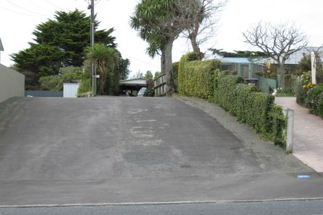 Photo of property in 17b Mangorei Road, Strandon, New Plymouth, 4312