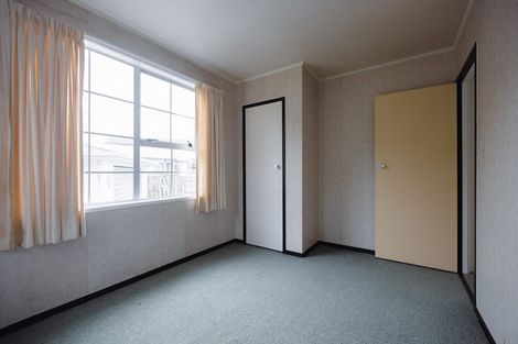 Photo of property in 14 Granville Drive, Massey, Auckland, 0614