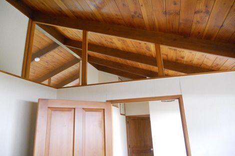 Photo of property in 1/20a Old Lake Road, Narrow Neck, Auckland, 0622
