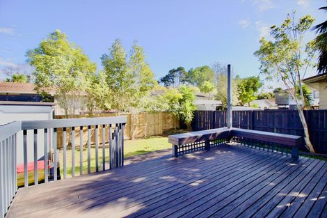 Photo of property in 64 Borich Road, Sunnyvale, Auckland, 0612